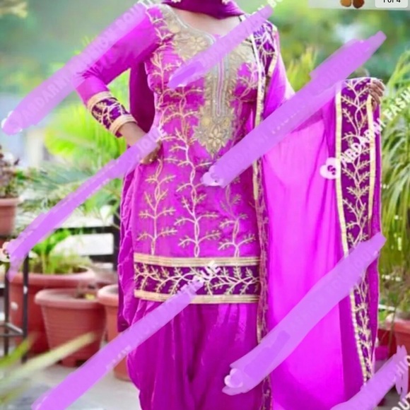 Punjabi suit - Picture 1 of 6